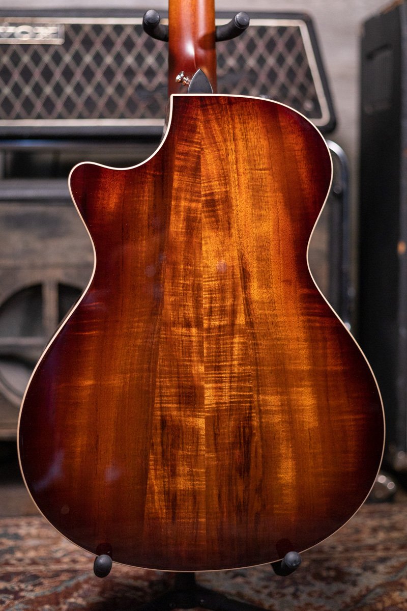 Taylor K22ce 12-Fret Grand Concert Acoustic/Electric Guitar