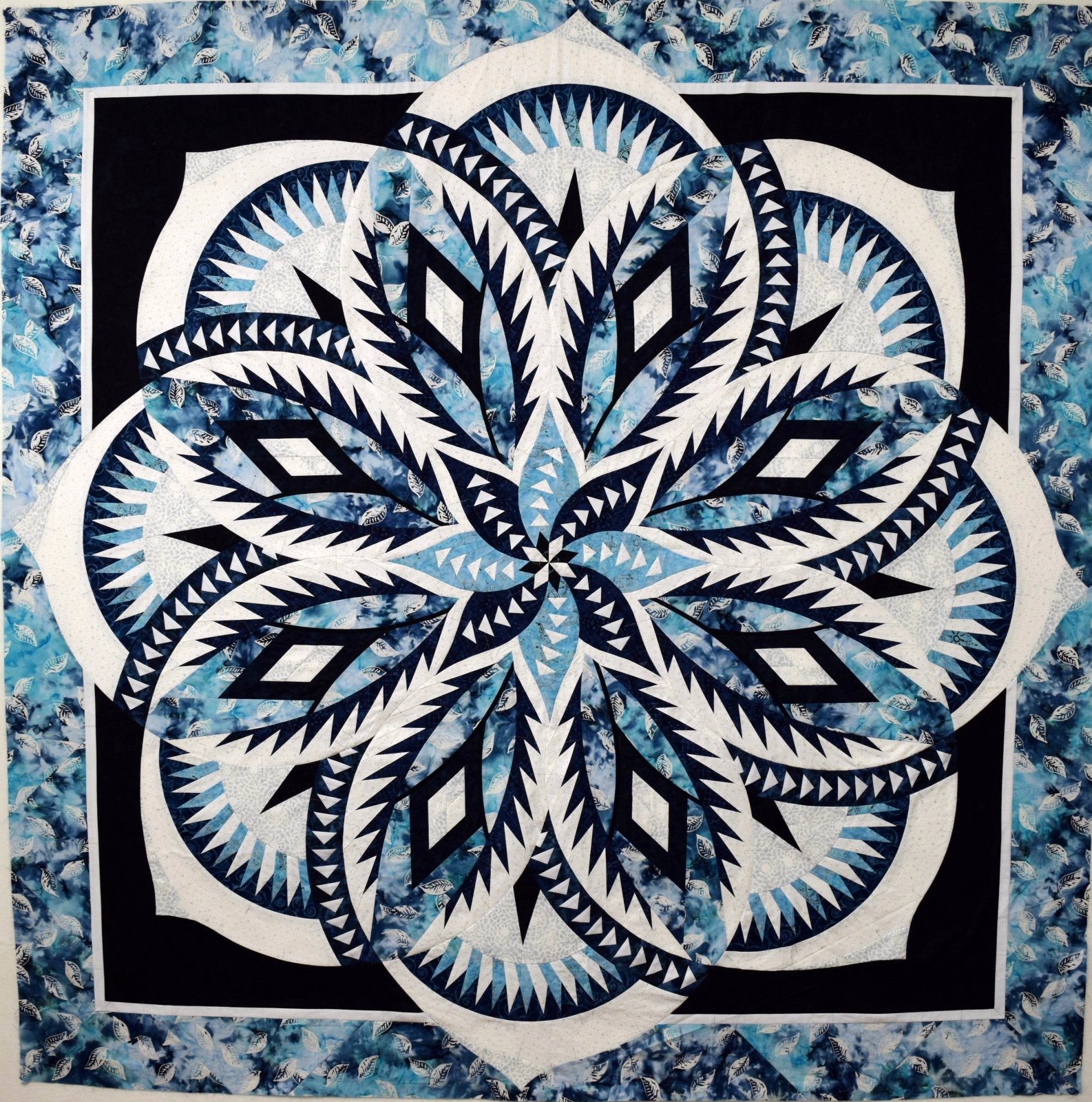 Vintage Rose Judy Niemeyer TOM (Technique of the Month) Quilt