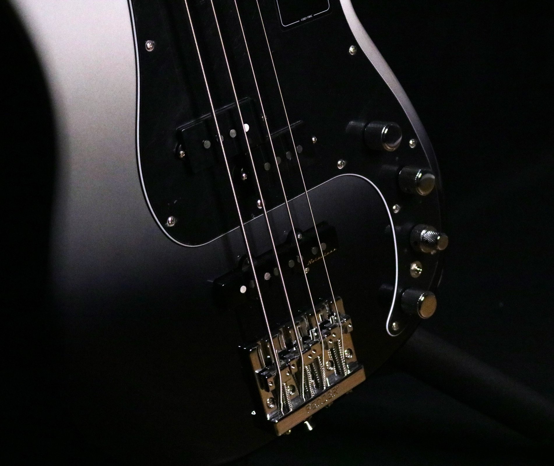 Fender Player Plus Precision Bass - Silver Smoke - 885978742554