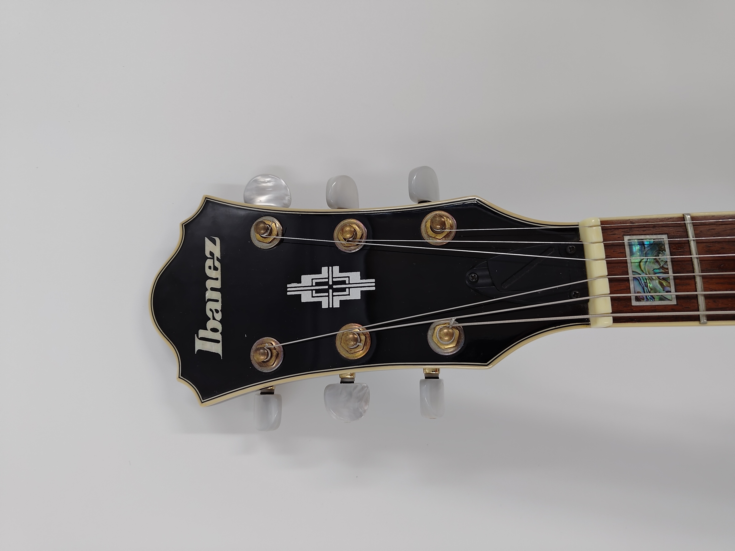 ギター Ibanez ak95 dvs Used Ibanez AK-95-DVS Archtop Electric Guitar w/Case