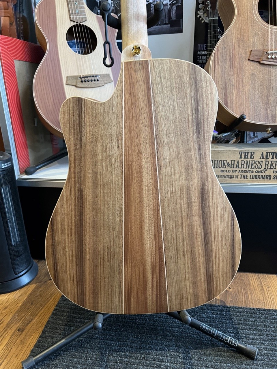 Cole Clark FL2EC-BLBL Acoustic Electric Guitar