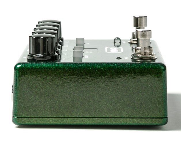 MXR Carbon Copy Deluxe Analog Delay Pedal