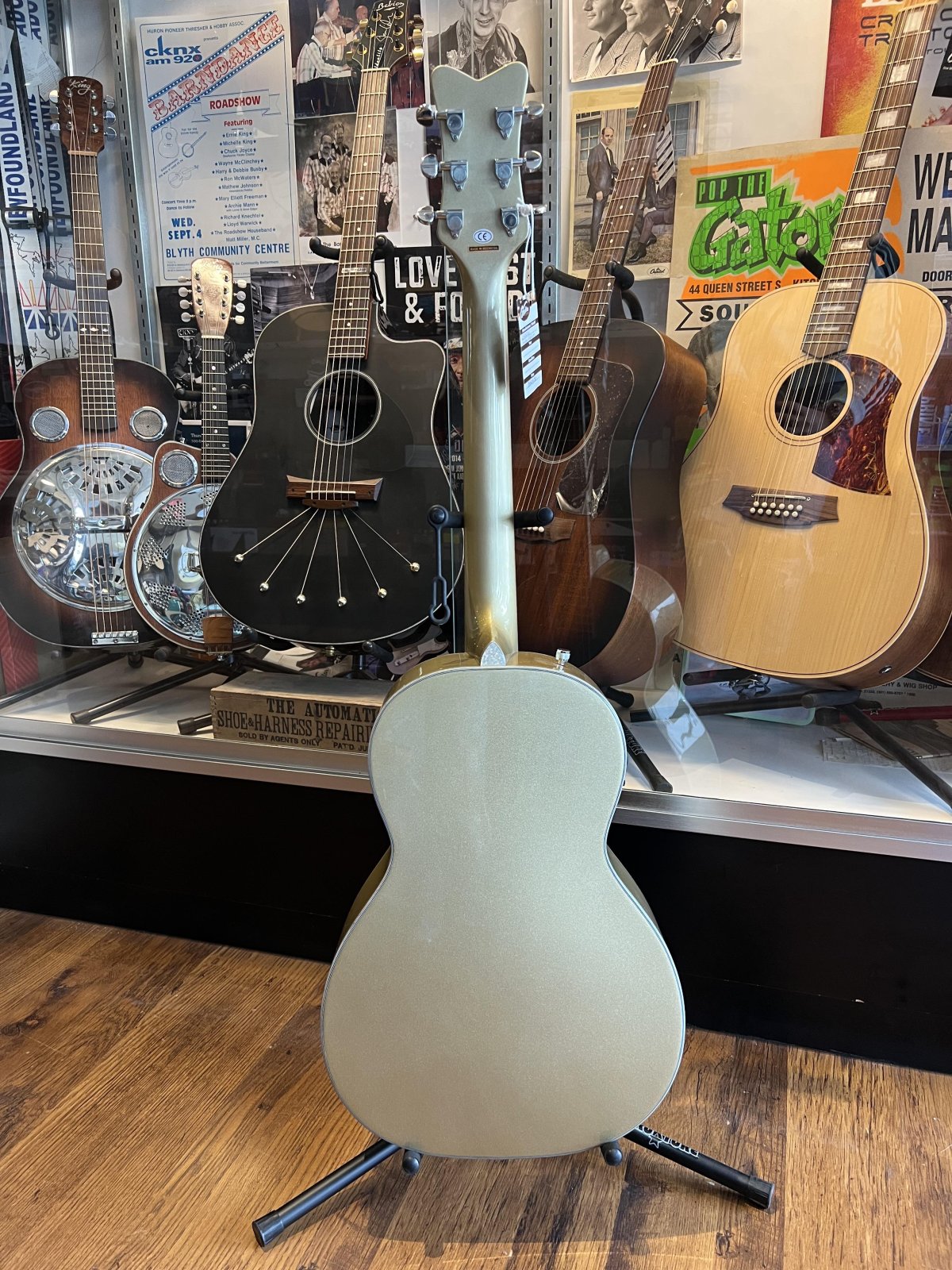 Gretsch G5021E Limited Edition Rancher Penguin Parlor Acoustic
