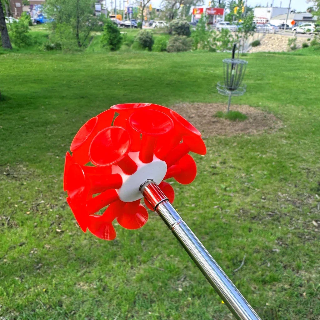 Disc Retriever w/Suction Cup Attachment