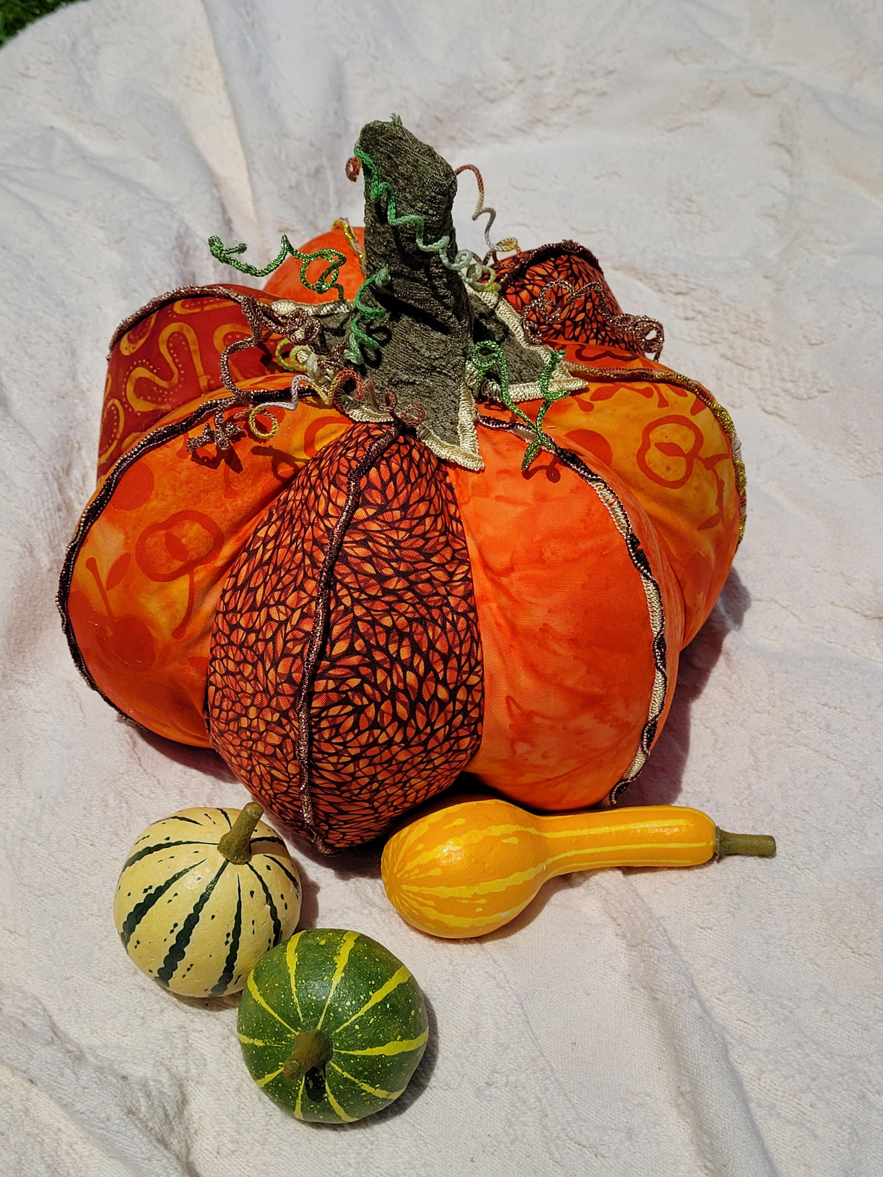 EDC6008 Pumpkin Serger or Sewing Clearwater