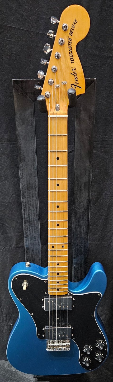 Fender Vintera '70s Telecaster Deluxe Lake Placid Blue w/3-Ply