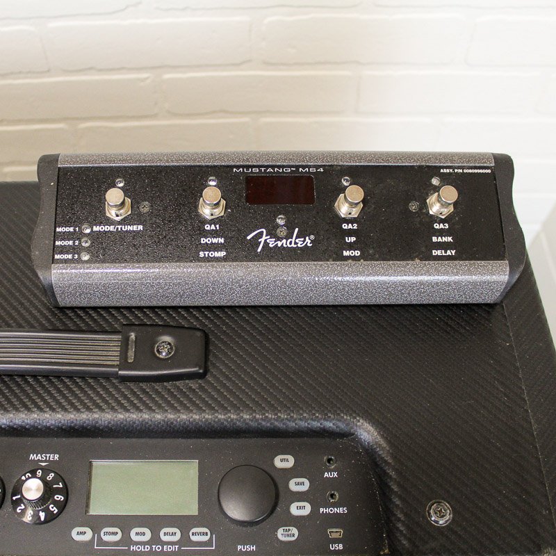Preowned Fender Mustang V V.2 150w Modeling Guitar Amp Head w/ FTSW