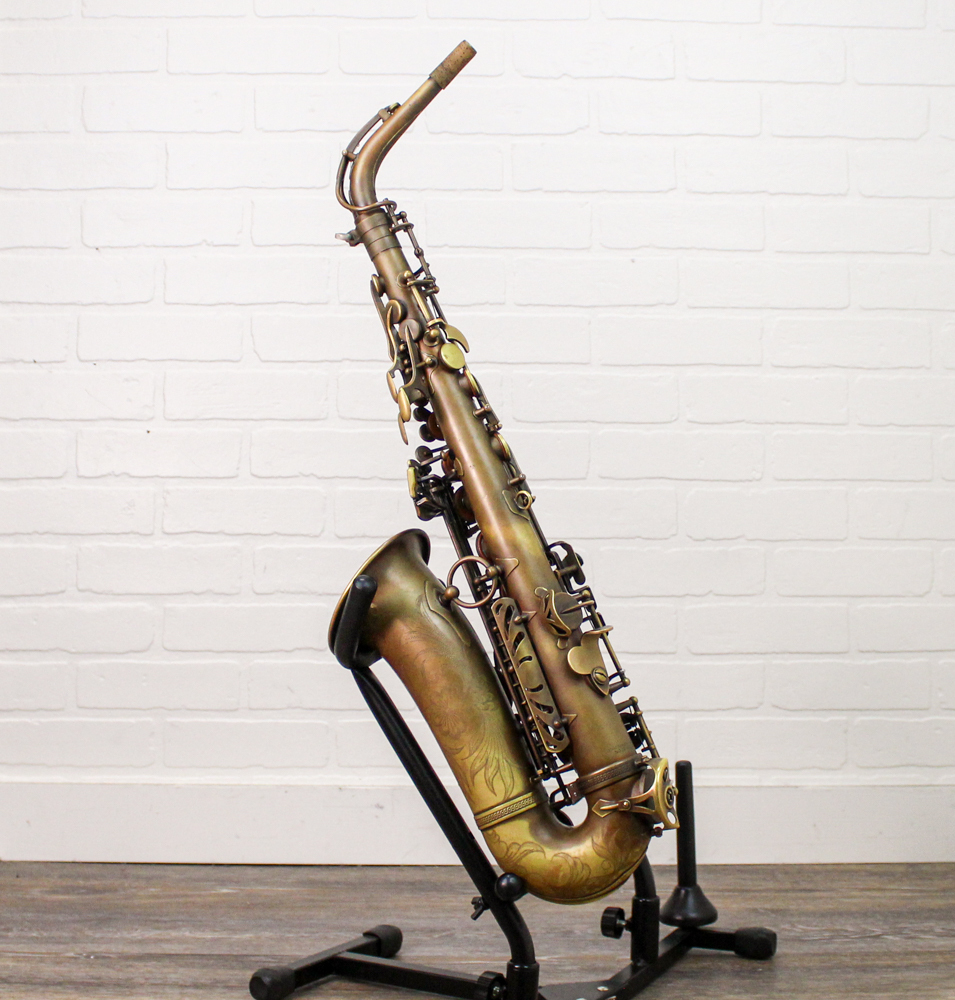 JL Woodwinds Artist Edition New York Signature Professional Alto Saxophone w/ Crossrock Case & Syos Steady Mouthpiece