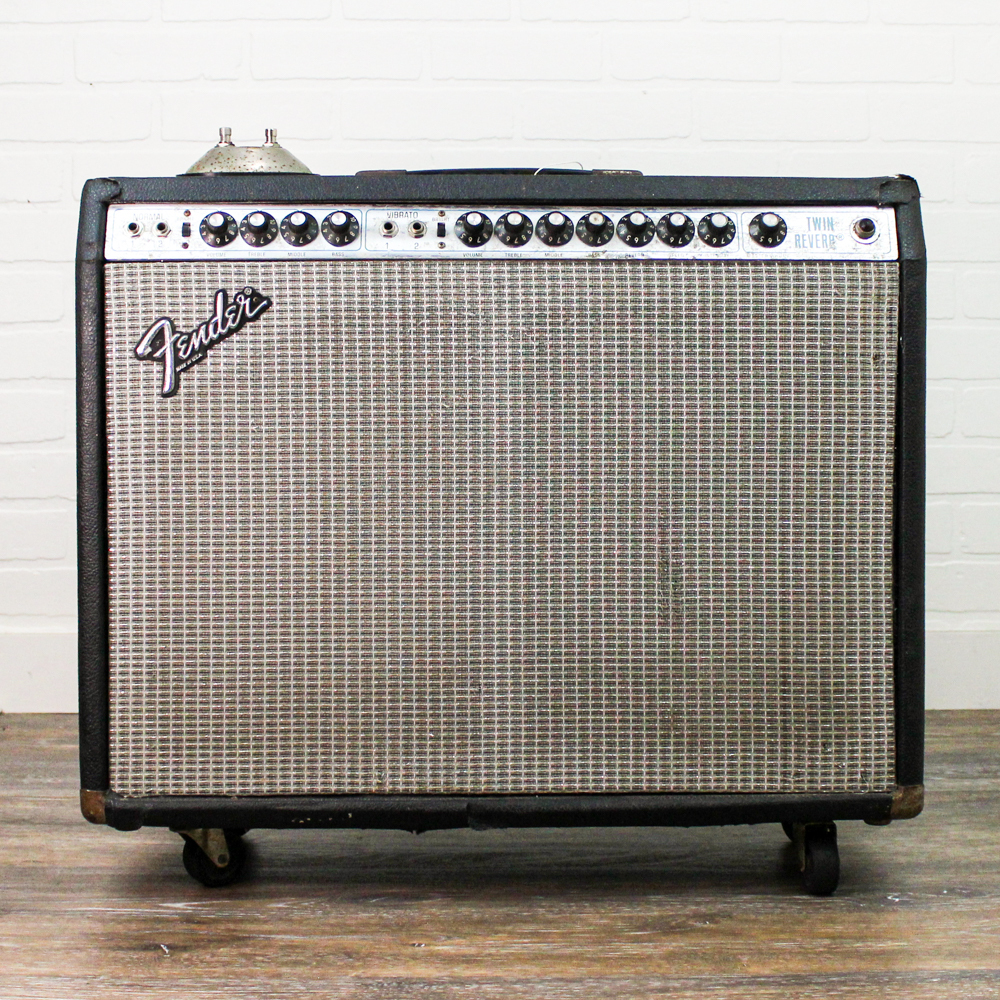 Preowned 1974-75 Fender Twin Reverb 2-Channel 100w 2x12 Guitar Amp Combo - Celestion Speakers