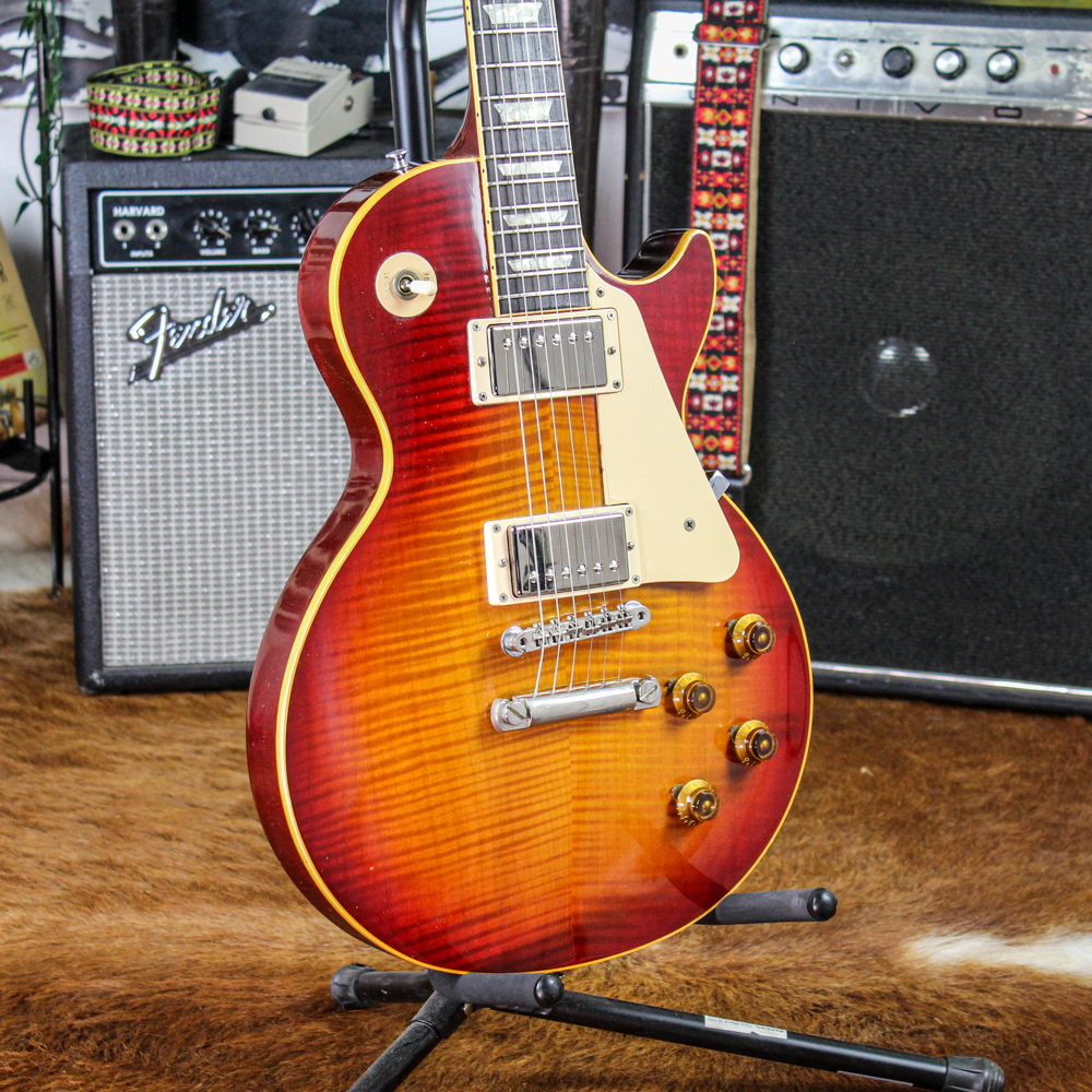Preowned 1988 Gibson Les Paul Standard Pre-Historic Burst Reissue w/ OHSC & Burstbucker Pro Pickups