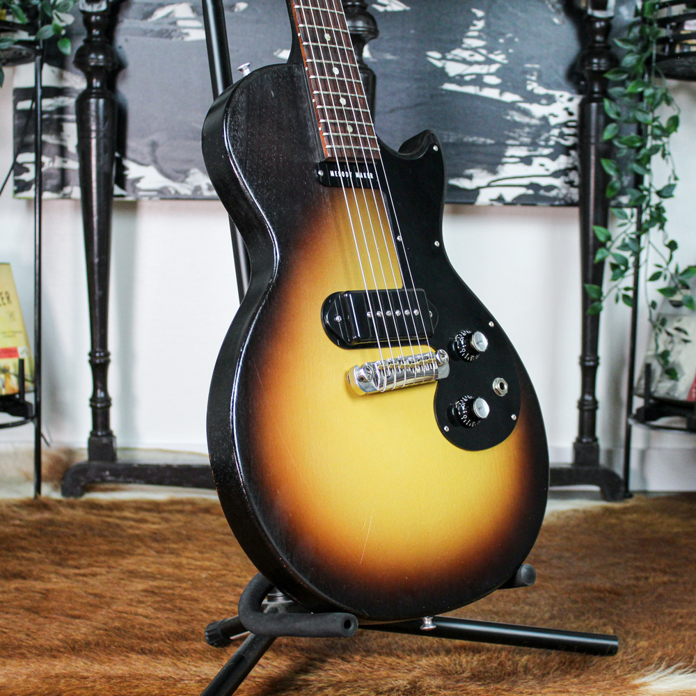 Preowned 2007 Gibson Melody Maker Single-Cut - Tobacco Sunburst w/ Original Gig Bag - Baxendale Modified w/ Lollar P90