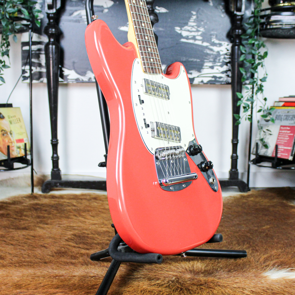 Preowned 2013 Squier Vintage Modified Mustang w/ Lollar Gold Foil Pickups - Fiesta Red