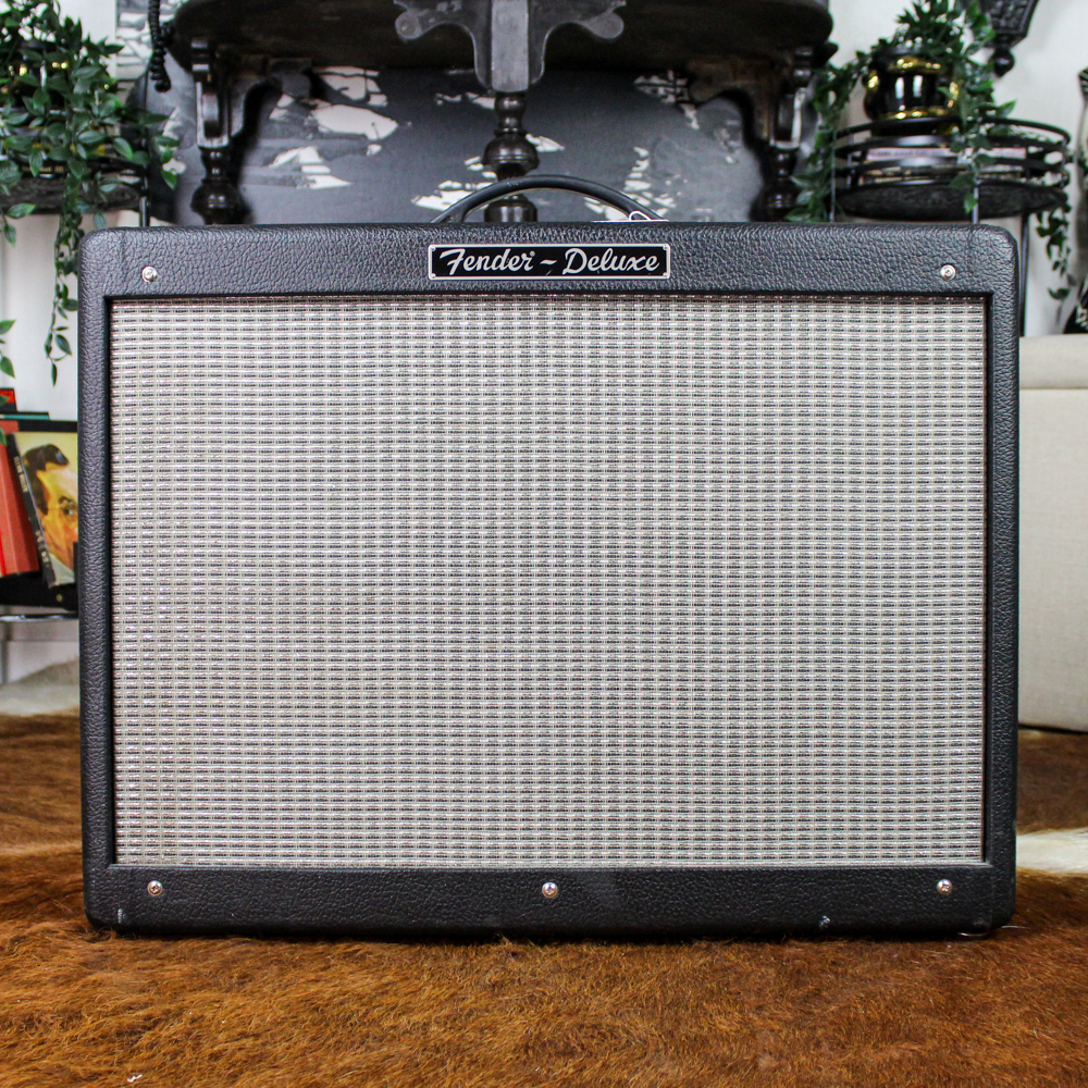 Preowned Fender Hot Rod Deluxe Tube Amp 40 Watt 1x12 Guitar Amp (Made in USA)