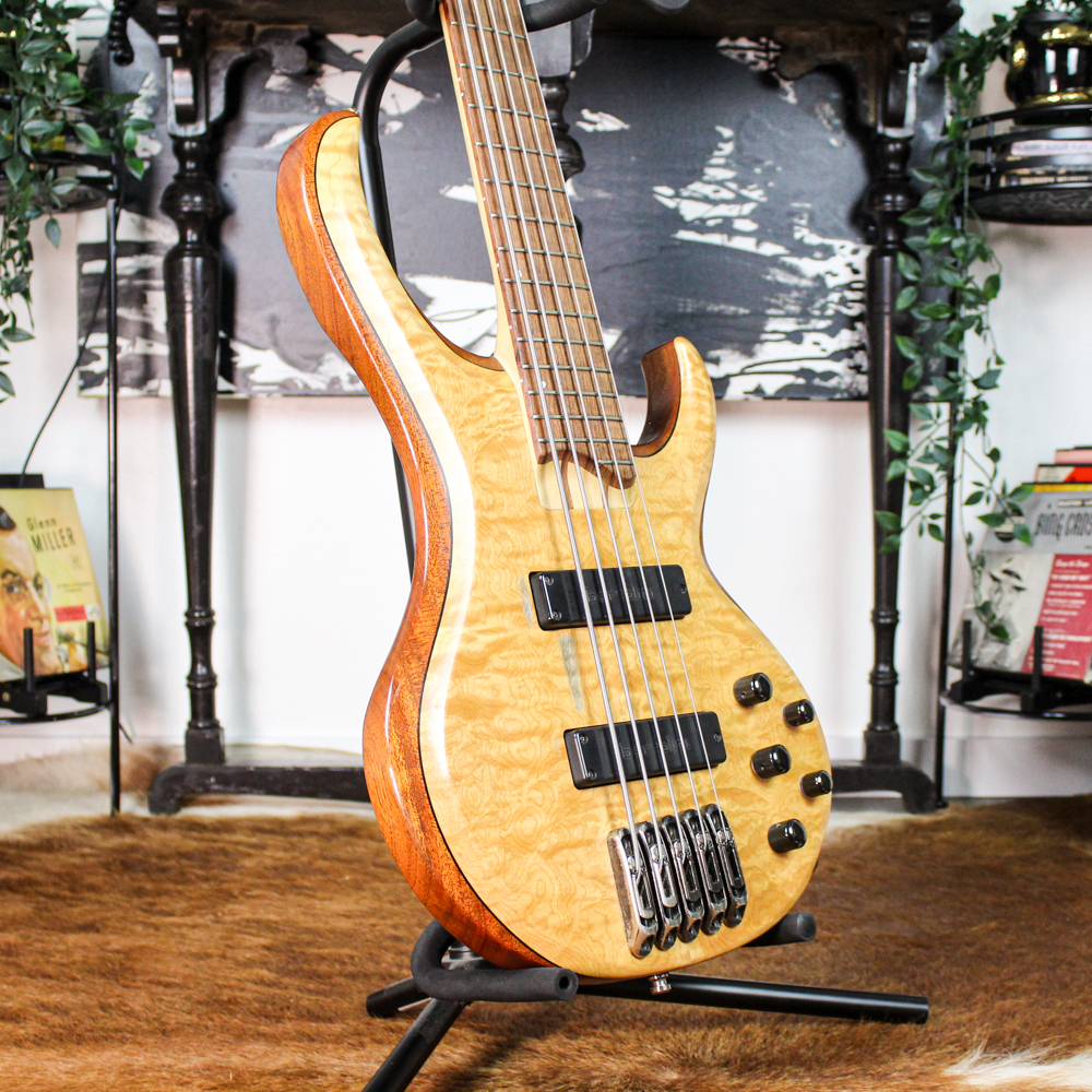 Preowned Ibanez BTB PQM2 Custom Artist Run 5-String Bass w/ Gig Bag -- Natural Oil Rubbed Quilt Top
