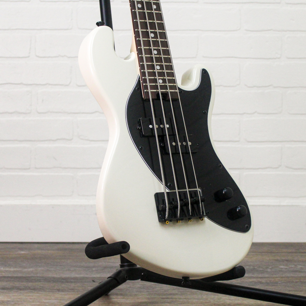 Preowned Kala Solid Body 4-String Fretted U-BASS - Sweet Cream White w/ Gig Bag