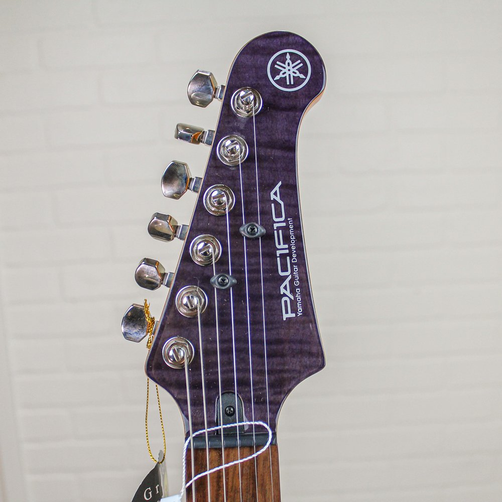 Yamaha PAC611HFM Pacifica - Translucent Purple