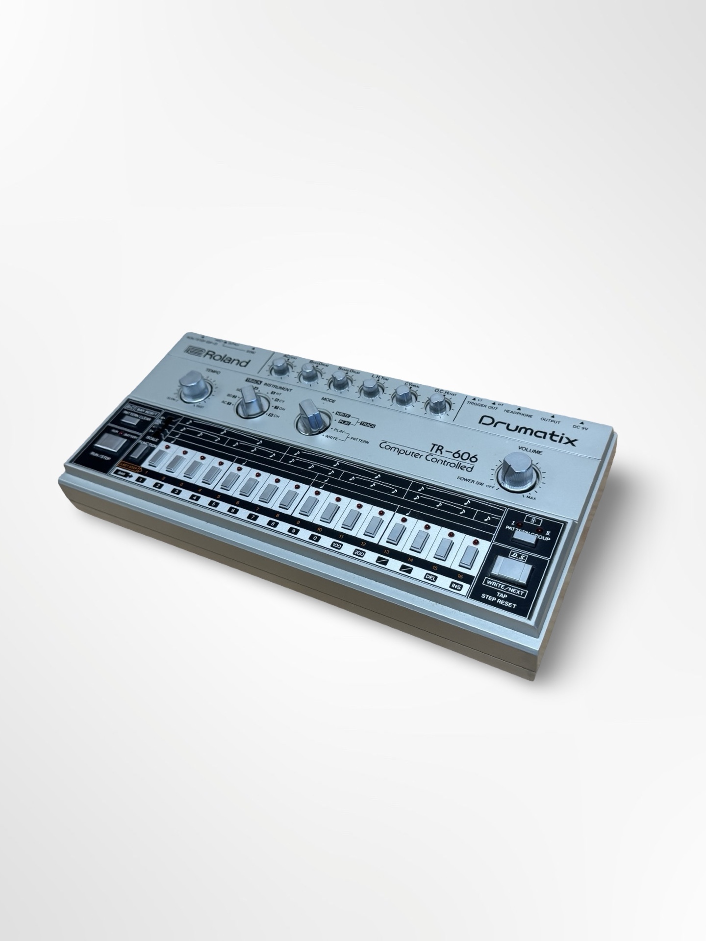 PAID* Roland TR-606 w/ box, case, and manual