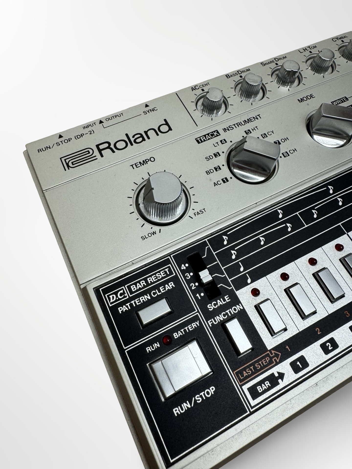 PAID* Roland TR-606 w/ box, case, and manual