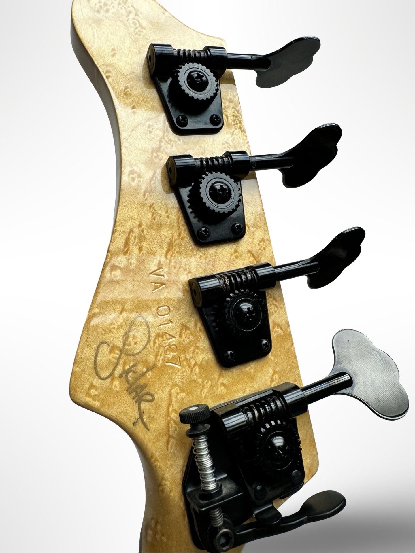 Valley Arts Custom Pro 4 String Bass