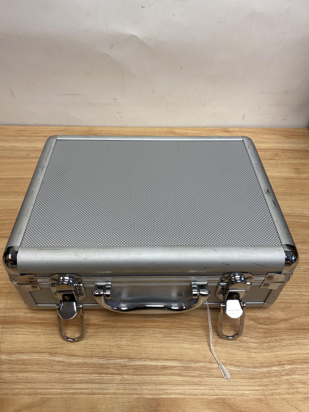 AUDIX f10 f12 マイク 4本セット ケース付き AUDIX f10 f12 マイク 4本