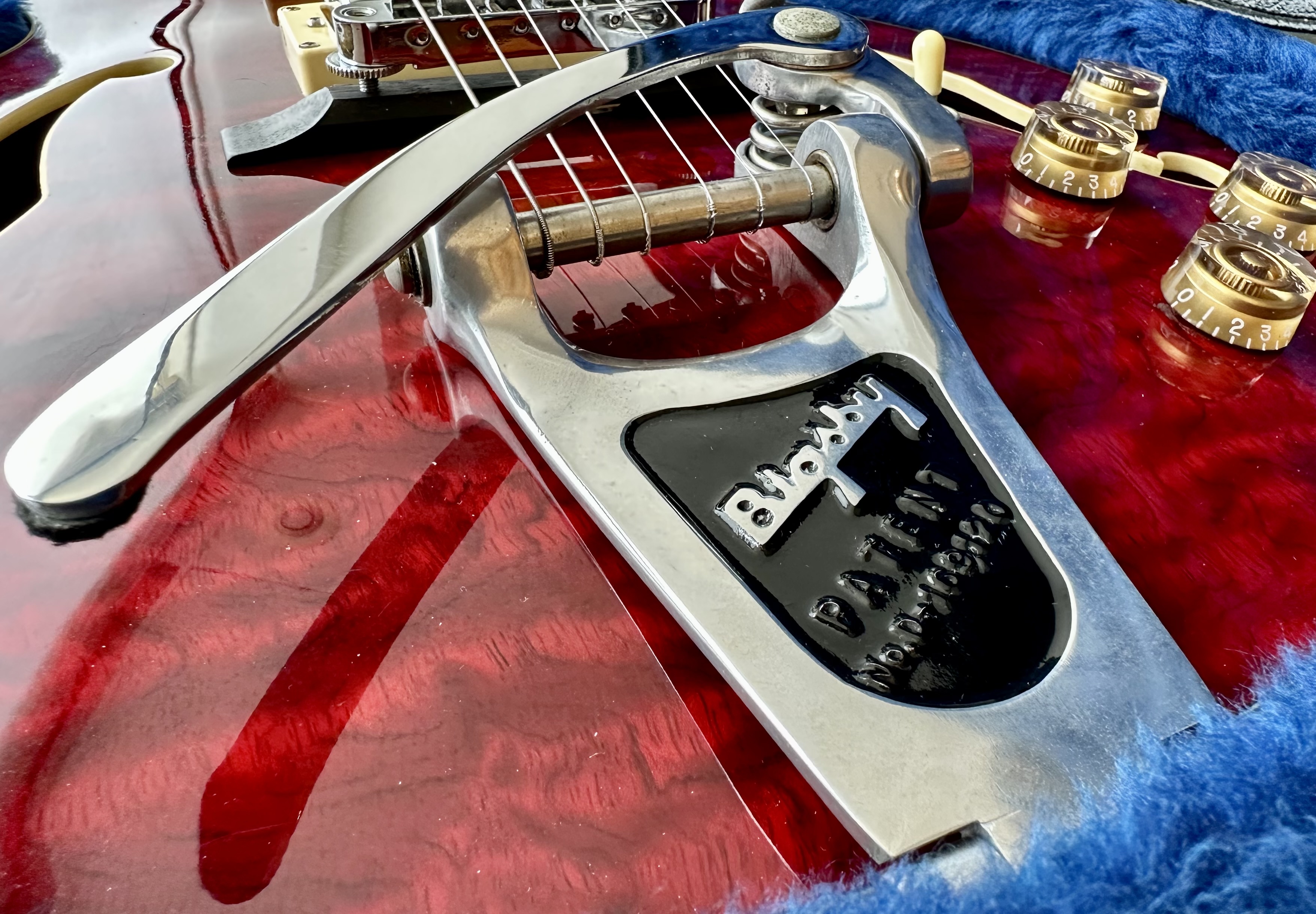 2006 Ibanez Artcore AG86-TRD-12-01