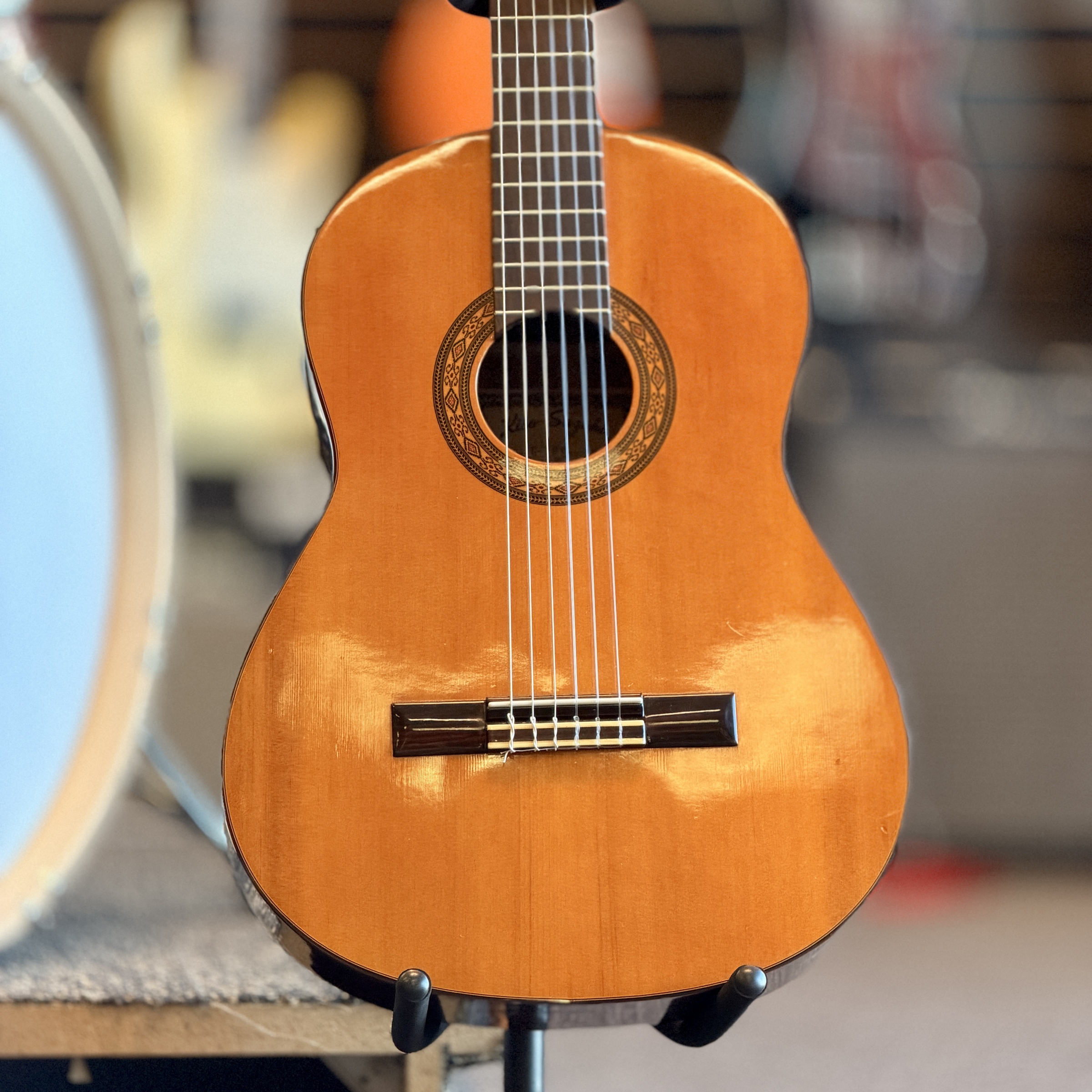 Kiso Suzuki G-100 Classical Guitar, Natural