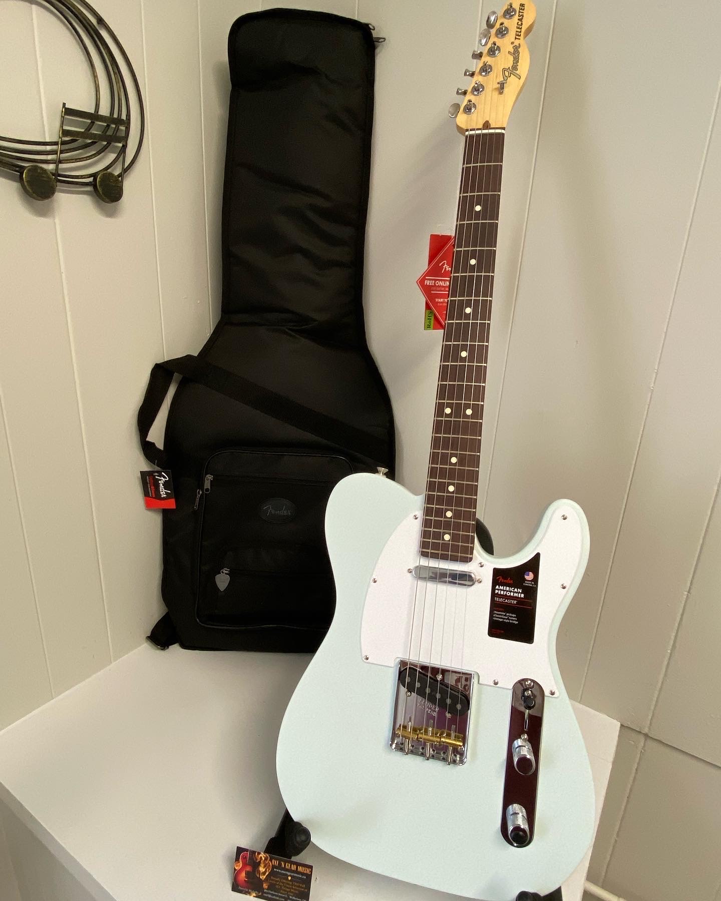 Fender American Performer Telecaster®, Satin Sonic Blue w