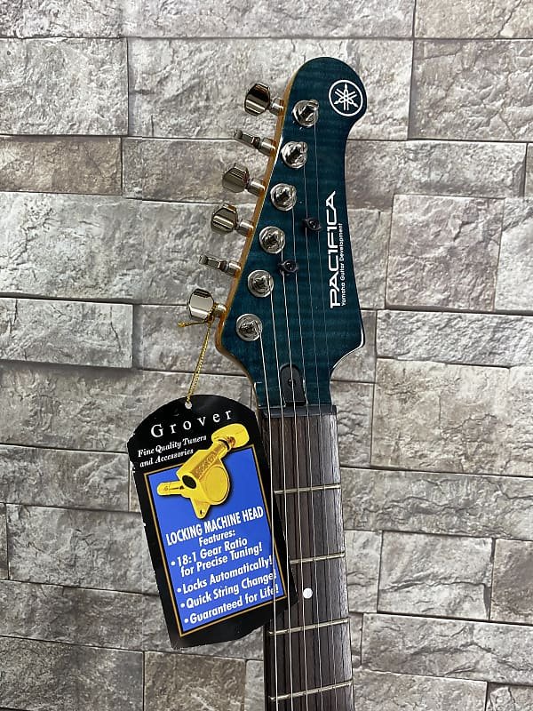 Yamaha PAC612VIIFM IBL Pacifica Electric Guitar Indigo Blue