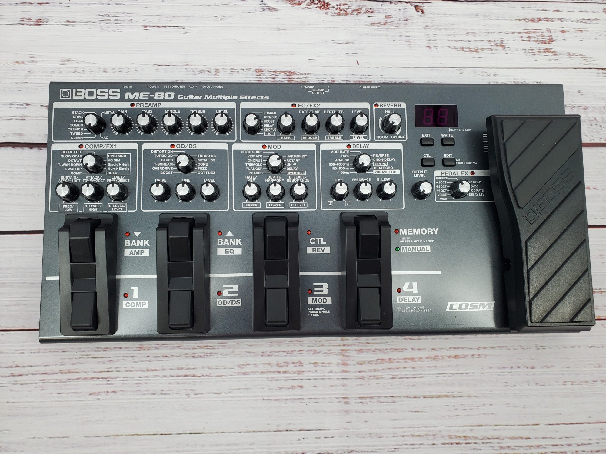 boss me 80 multi effects pedal