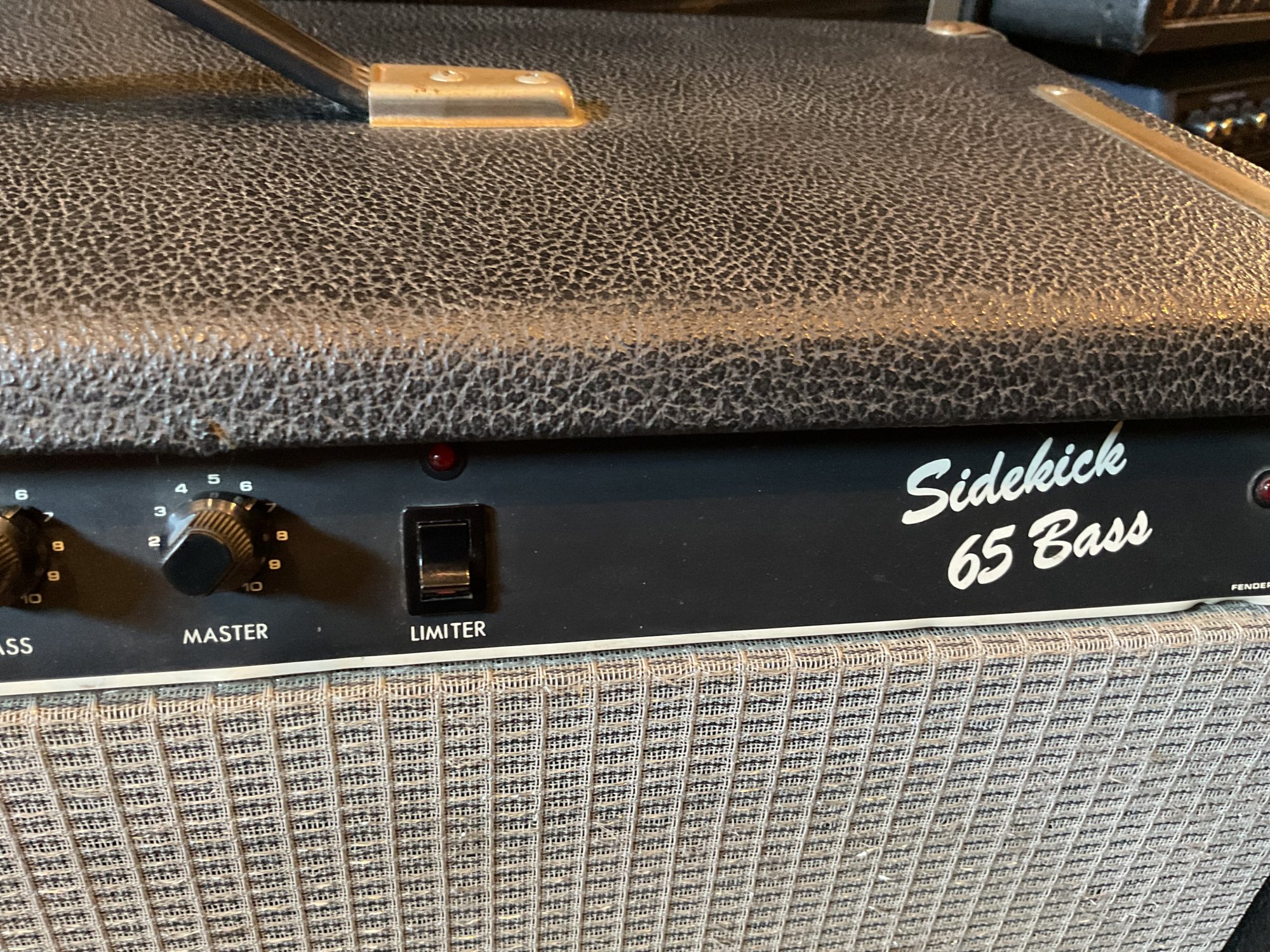 FENDER Sidekick 65 Bass フェンダー ベースアンプ FENDER SIDEKICK BASS 65 for sale - Price and Used Value