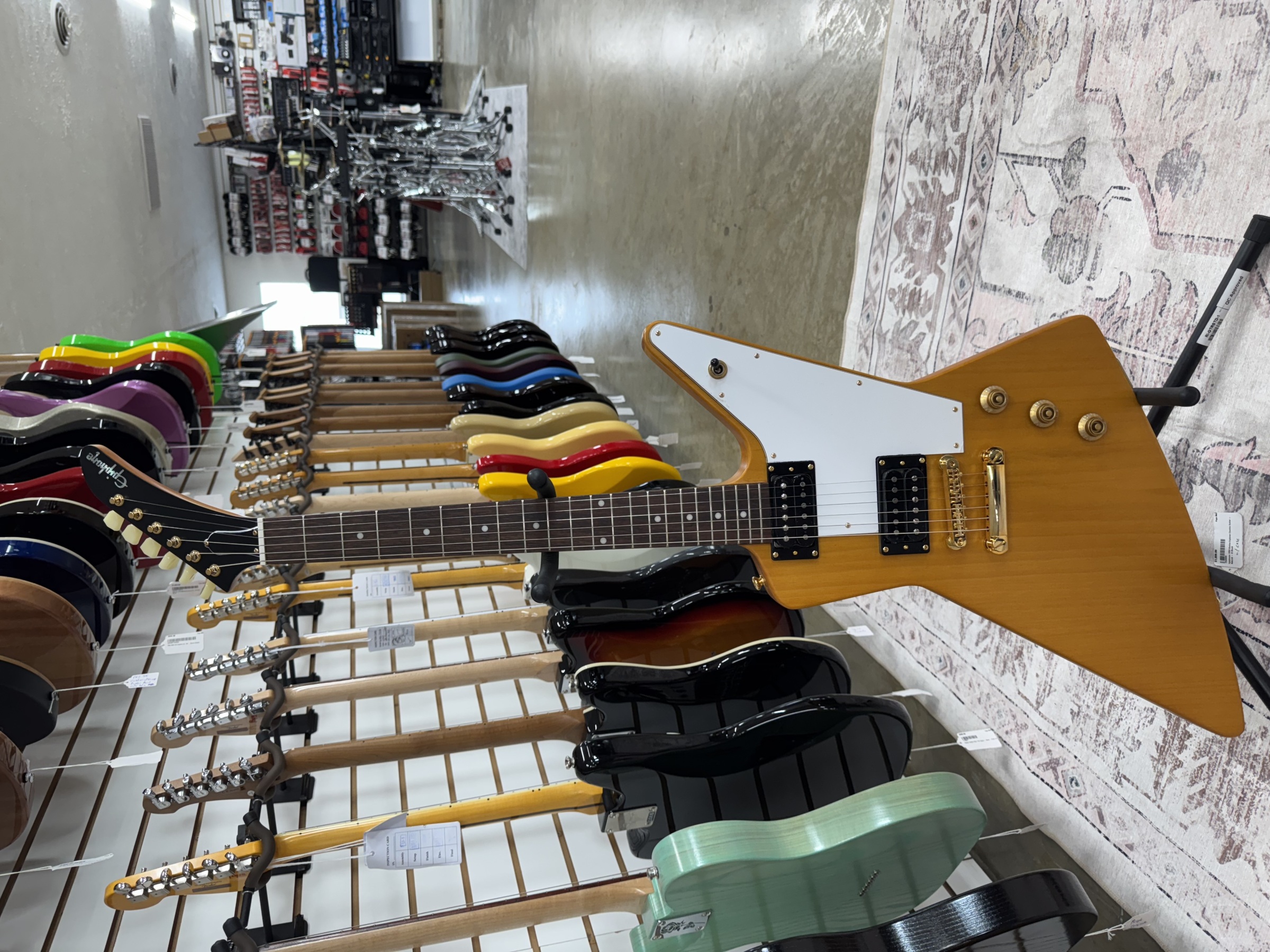 一部難有 メンテ済 Epiphone 1958 KORINA Explorer Epiphone 1958 Korina Explorer - Korina | Sweetwater