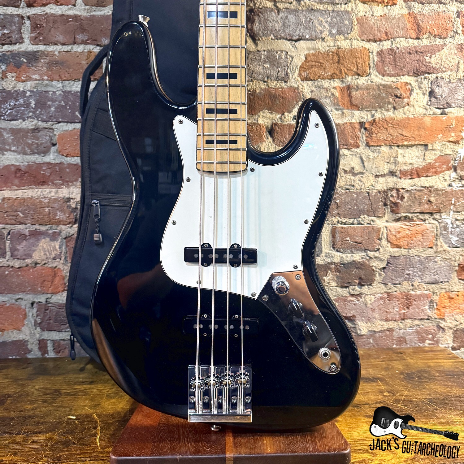 Dillion Limited Edition J-Style Electric Bass Guitar w/ Upgrades & GB (2010s - Black)