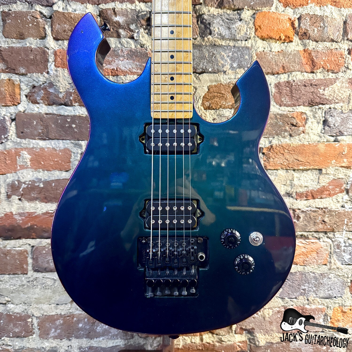 Sterling Knight by Camelot Guitars USA Prototype - Chameleon Paint #001 (2000s - Chameleon Iridescent) 