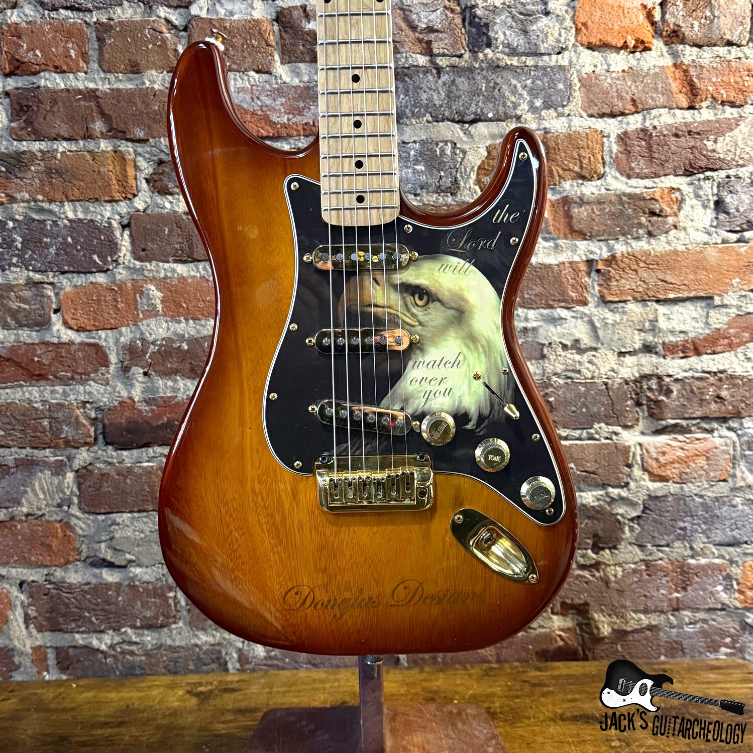 Jay Turser / Douglas Designs Eagle S-Style Electric Guitar (2000s - Siennaburst)