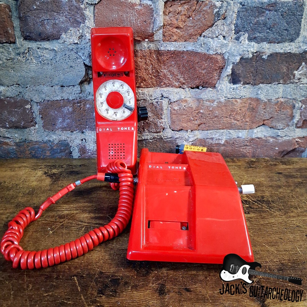 Dial Tones LoFi Vintage Rotary Phone Mic & Fuzz Pedal w/ Dial Effect Stutter (2026 - Red)