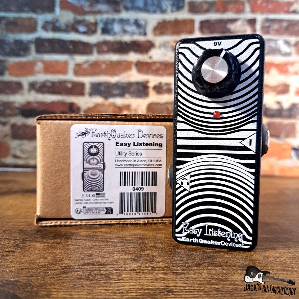 EarthQuaker Devices Easy Listening Analog Amp Simulator *NEW* (2025 - Black/White)