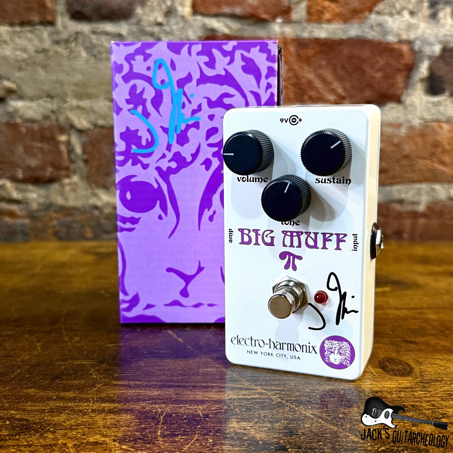 Electro-Harmonix J Mascis Ram's Head Big Muff Pi Fuzz / Distortion / Sustainer *NEW* (2026 - White)