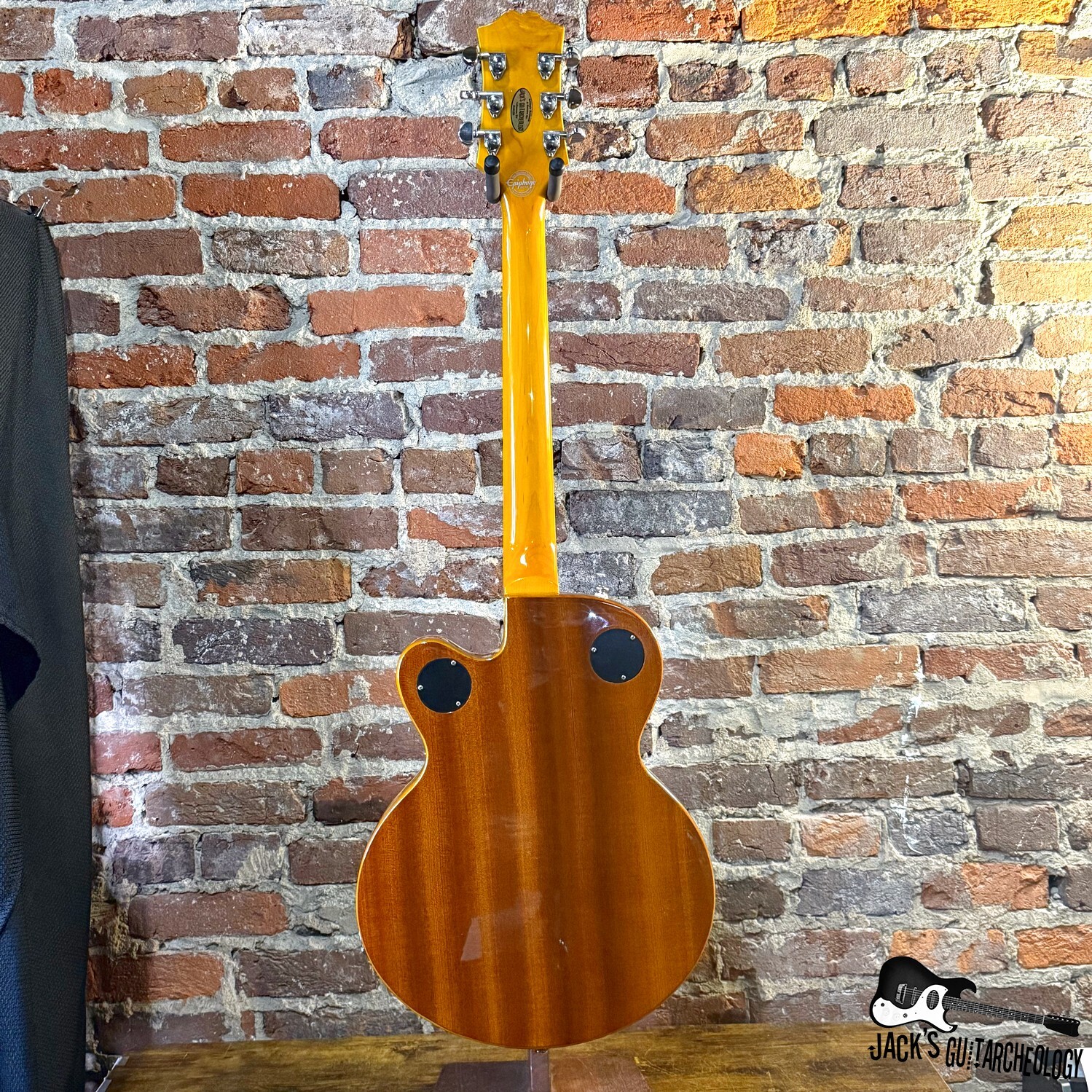 Epiphone Wildkat Studio NA Semi-Hollow Electric Guitar (2016