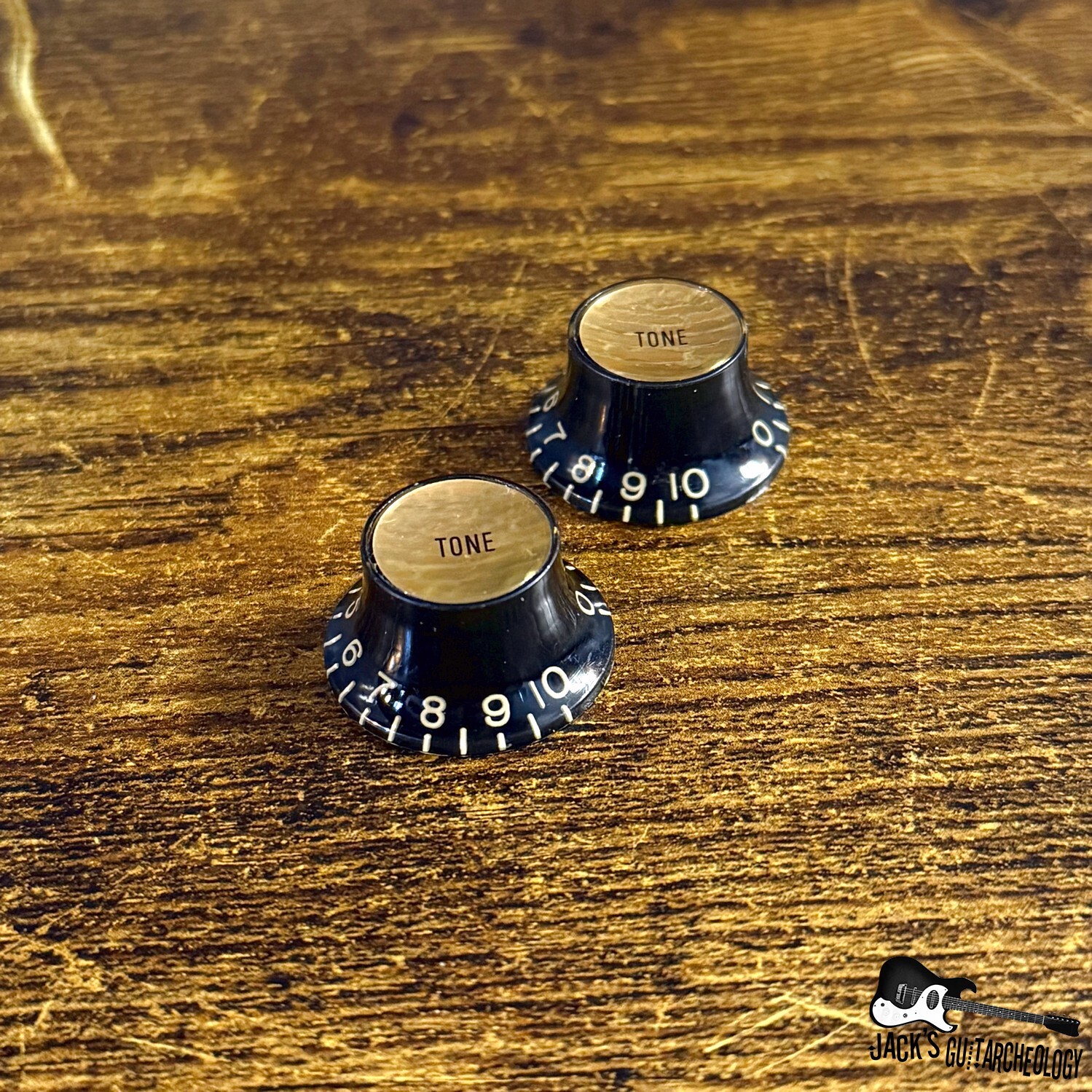 Gibson Custom Shop Reflector Knobs- 2 Tone (2020s - Black/Gold) 