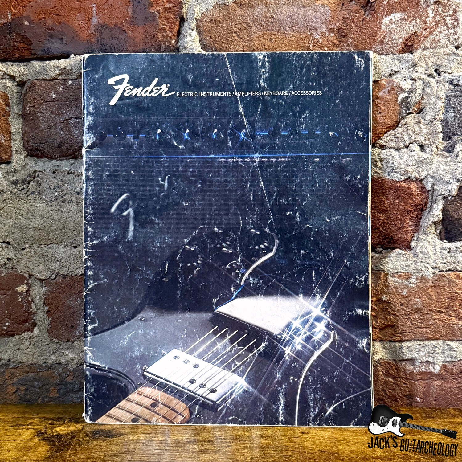 VINTAGE Fender Instrument Catalog (1970s)
