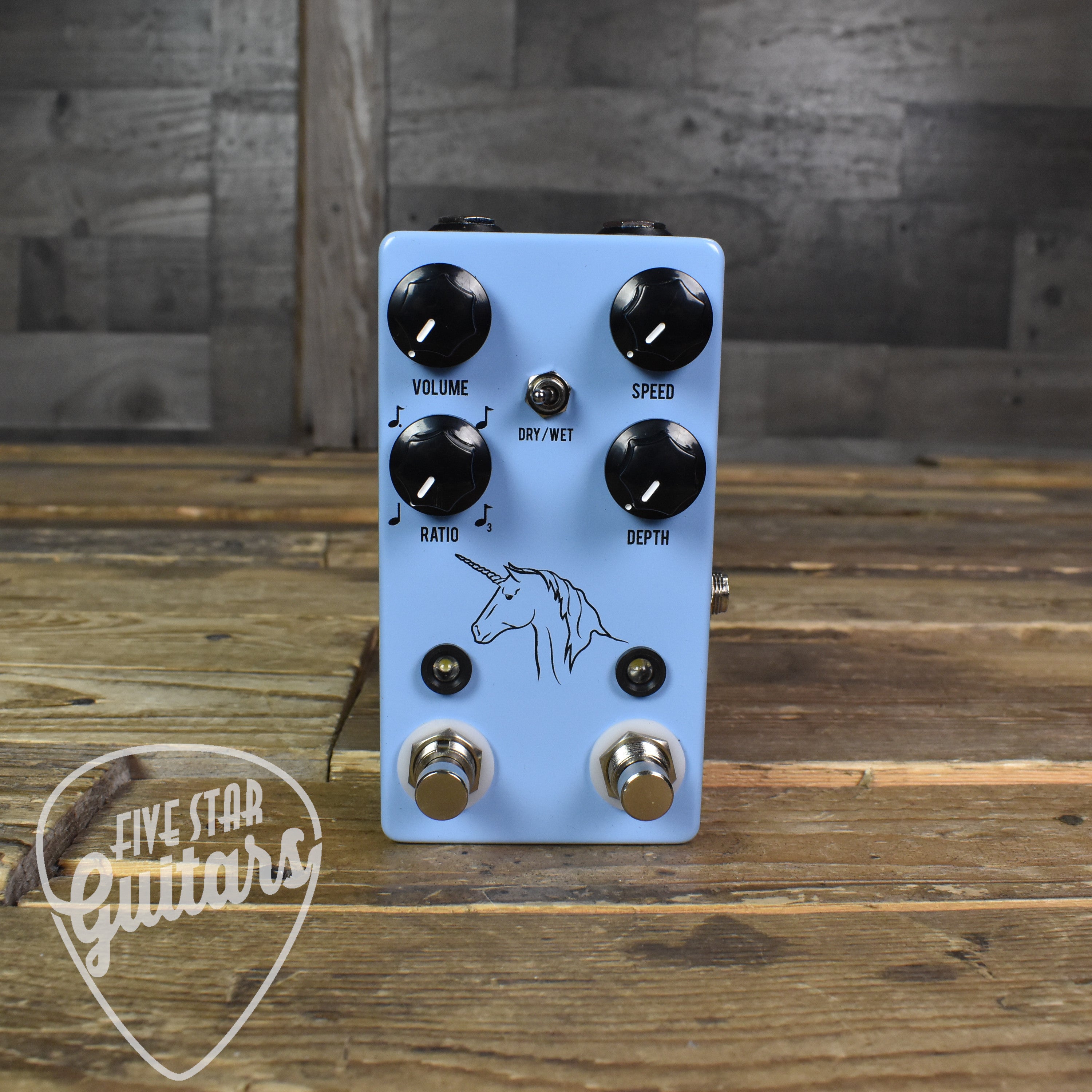 ギター JHS Unicorn V2 USA 2024 Univibe/Hendrix JHS Unicorn V2 Analog Uni-Vibe Pedal Reviews | Sweetwater