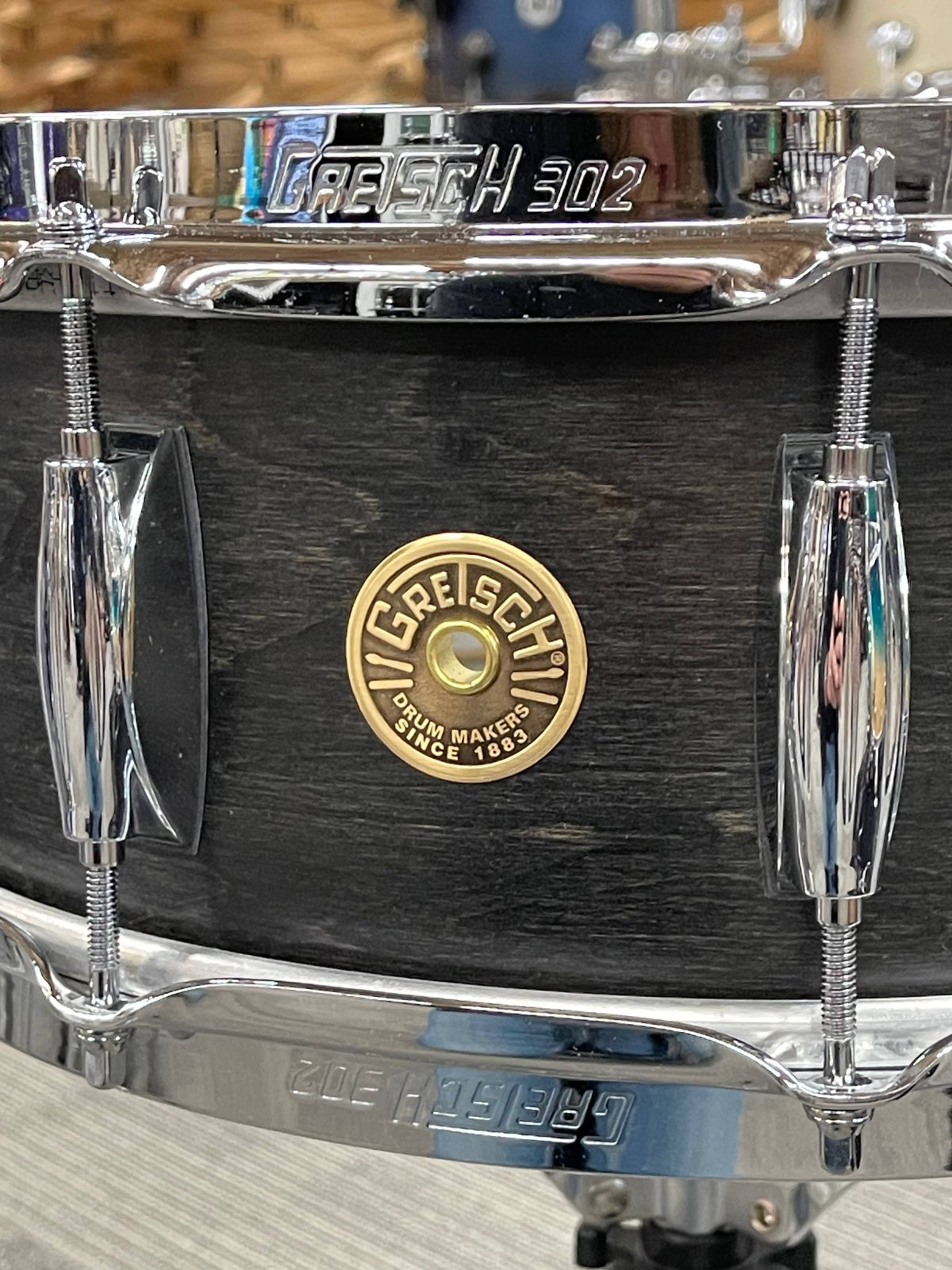 GRETSCH 14X5.5 USA BROADKASTER 10-LUG SNARE DRUM SATIN EBONY