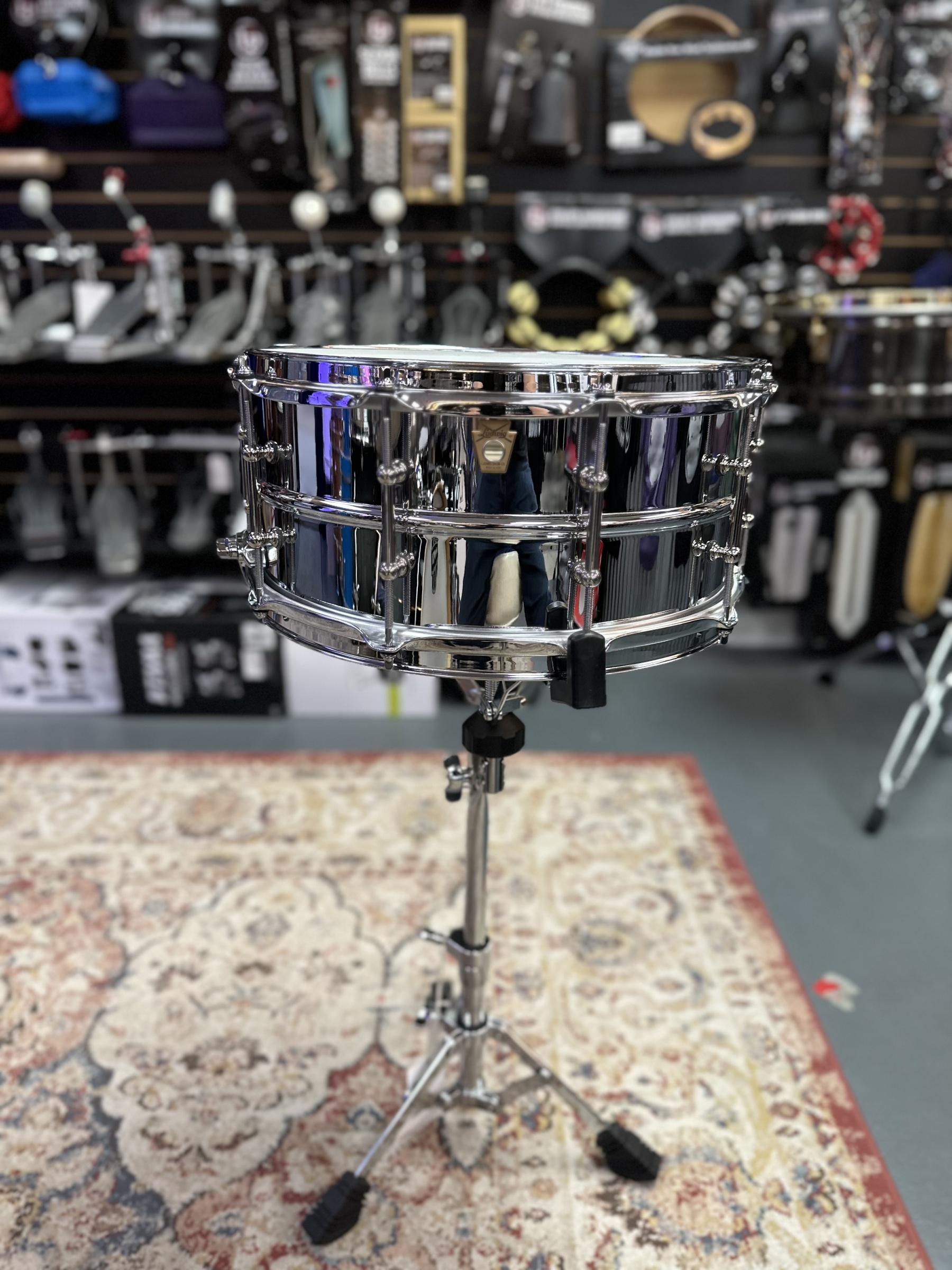 LUDWIG LM402T-B B STOCK 6.5 X 14 SUPRAPHONIC SNARE DRUM WITH TUBE LUGS