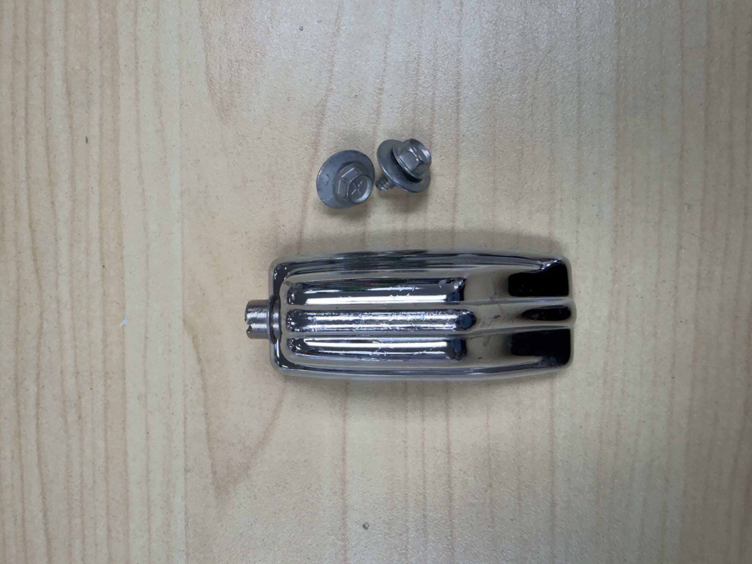 ROGERS BEAVERTAIL TOM LUG CASING WITH SCREWS - SPRINGLESS - VINTAGE BIG R #609322