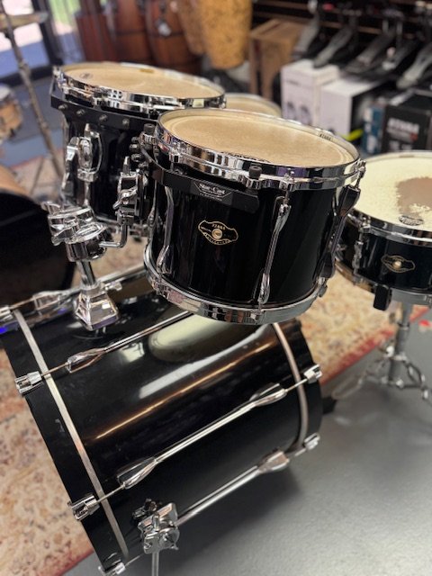 USED TAMA SUPERSTAR BIRCH 22-12-13-16-14 BLACK DRUM SET