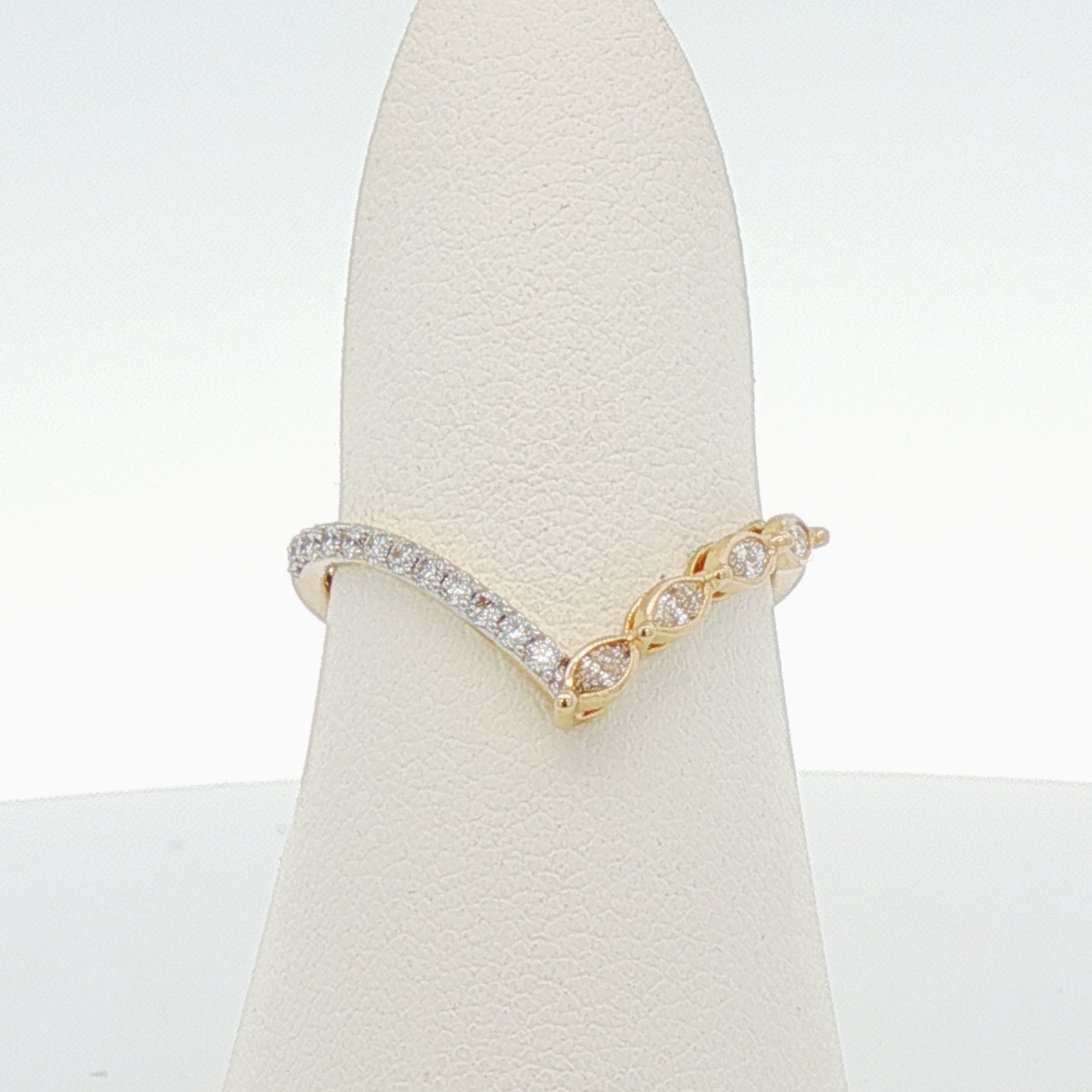 Diamond Ring, .13ctw Marquise cut diamonds set with .12ctw Round diamonds set in a14k Yellow Gold V design ring