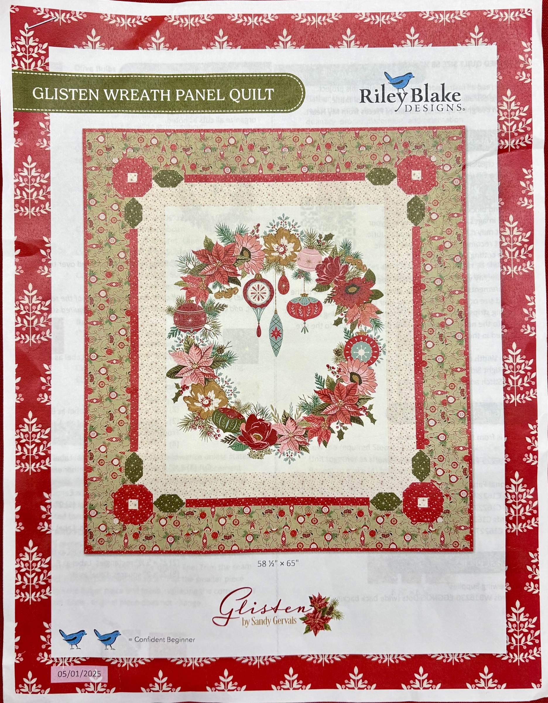 Glisten Wreath Panel Quilt 58 1/2 x 65 In