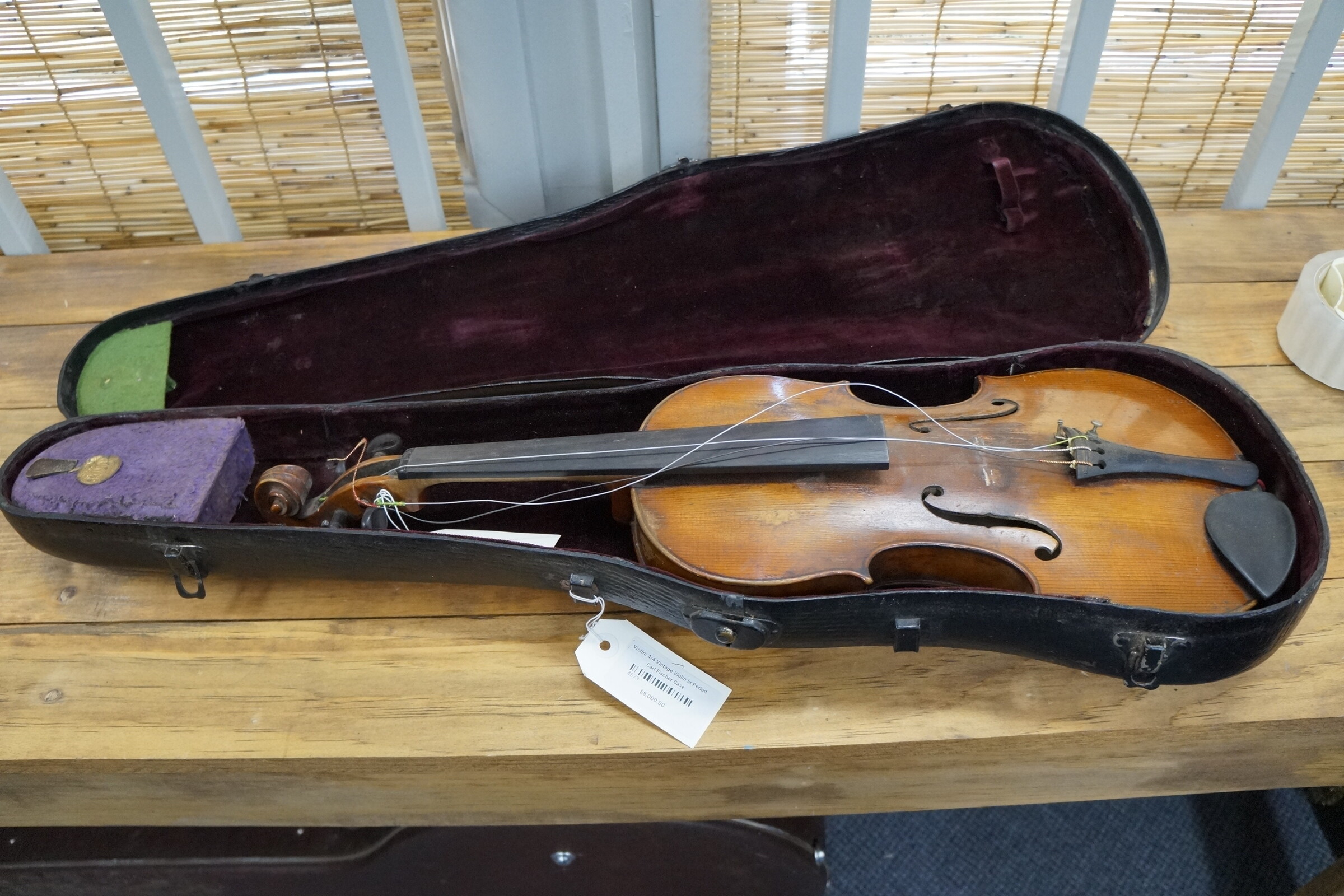 Violin: 4/4 Vintage Violin in Period Carl Fischer Case