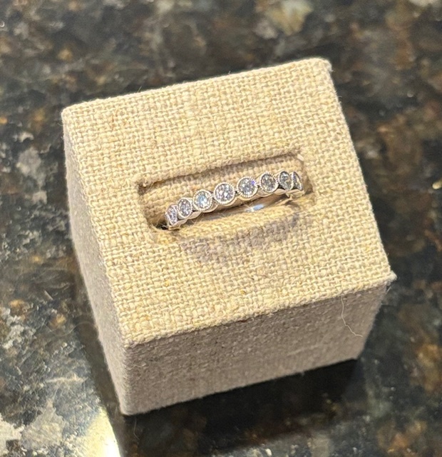 Milgrain Bezel Natural Diamond Band Ring in 14-Karat White Gold, 11D=.53CTTW F/VS! Finger Size 6.5