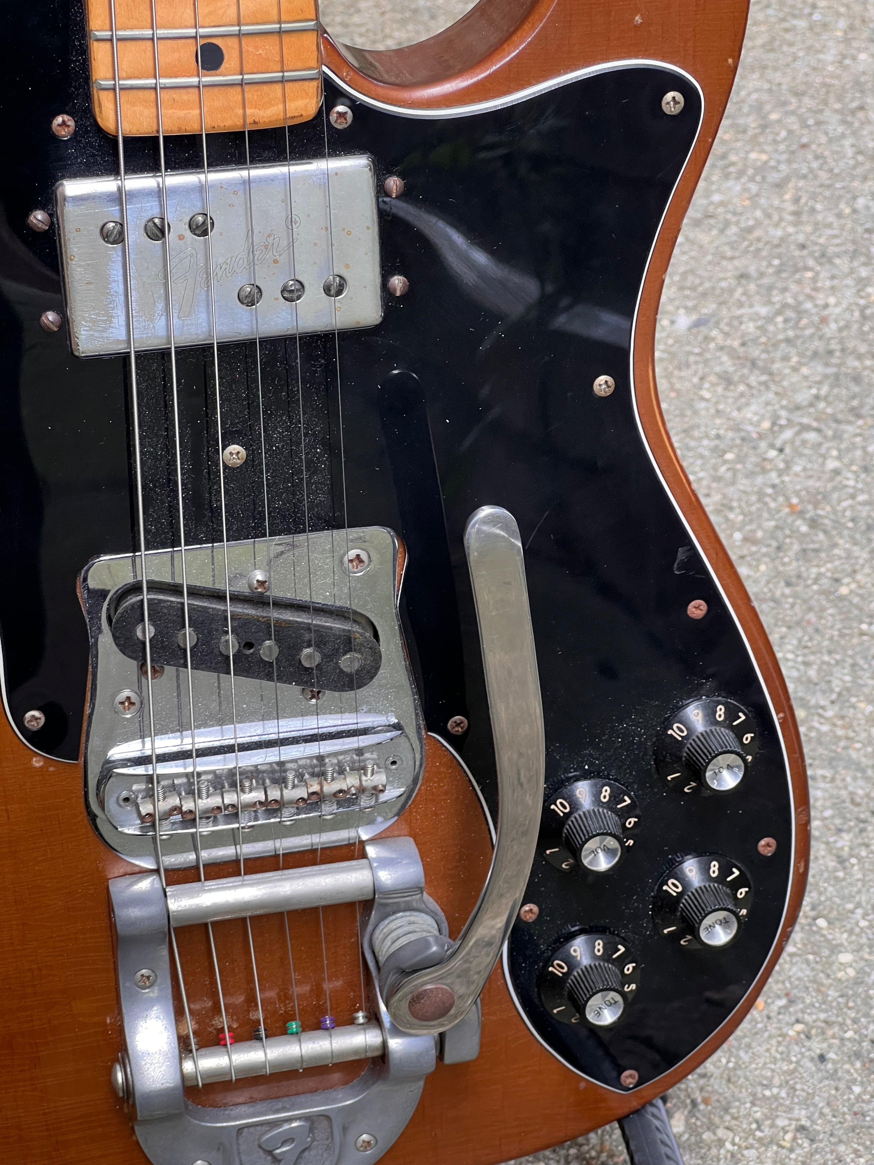 Fender Telecaster Custom Bigsby Electric Guitar Mocha (Walnut